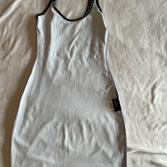 Blackmilk Chainmail Bodycon Dress  HAS DAMAGE - Picture 3 of 6